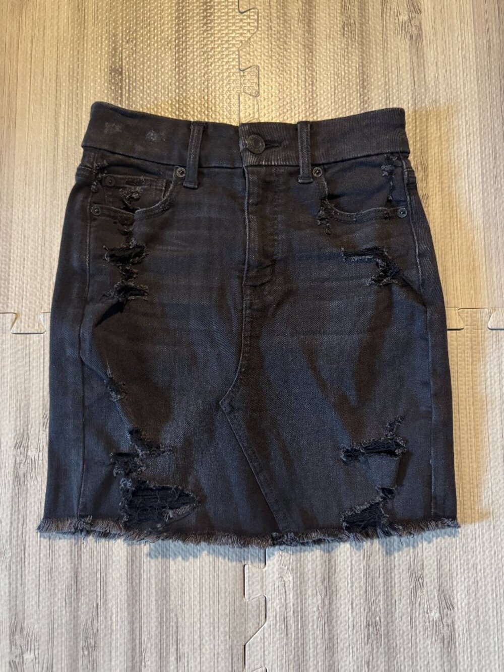 NWT American Eagle Outfitters AEO Women's Black Curvy Hi-Rise Mini Skirt